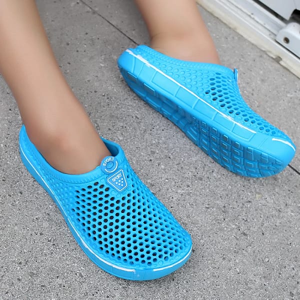 PULOMIES Summer Men Slippers Massage Clogs Outdoor Garden Shoes Male Women Pool Sandals Bathroom Flip Flops Mules Beach Slippers - Image 3