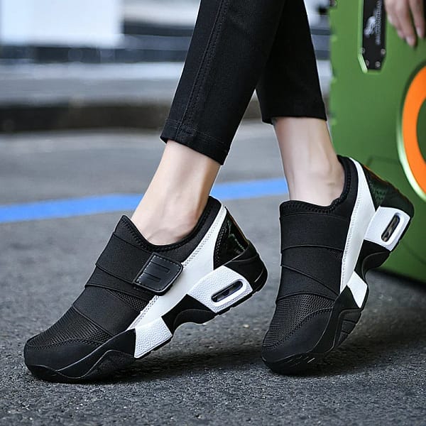 Women Tennis Shoes Breathable Hook Loop Sneakers Air Cushion Shoe Non-slip Female Height Increase Footwear Outdoor Walk Gym Shoe