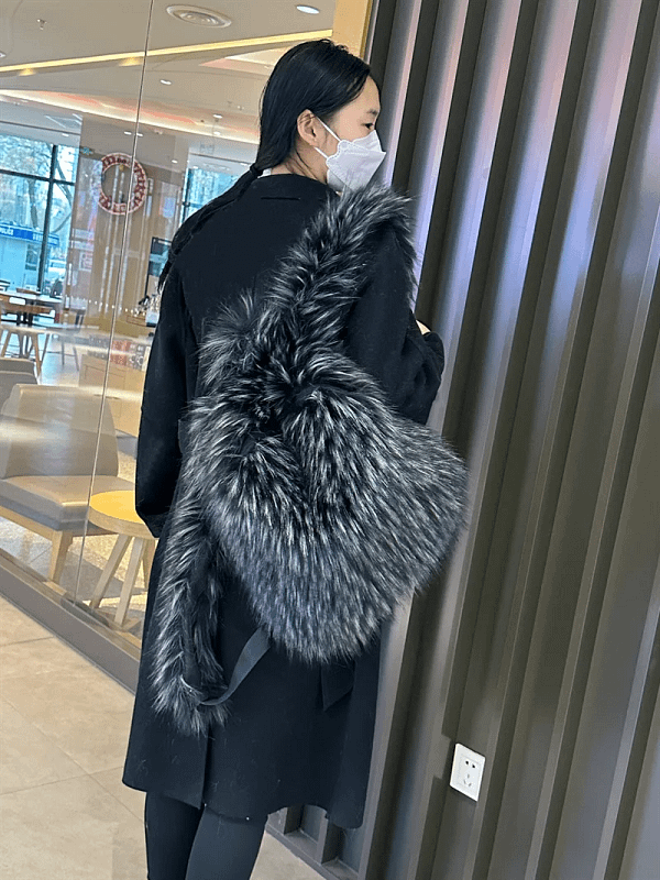 Faux Fur Backpacks for Women Kawaii Woolen Fabric School Bag Y2k Korean Travel Girls Fluffy Backpack Cute Plush Winter Schoolbag - Image 5